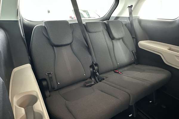 2022 Kia Carnival S KA4