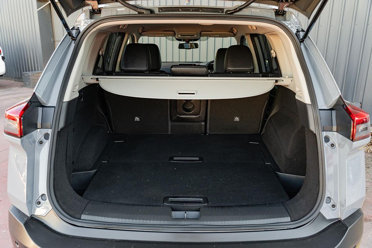 2024 Nissan X-TRAIL ST-L T33