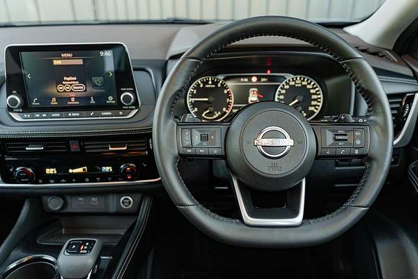 2024 Nissan X-TRAIL ST-L T33