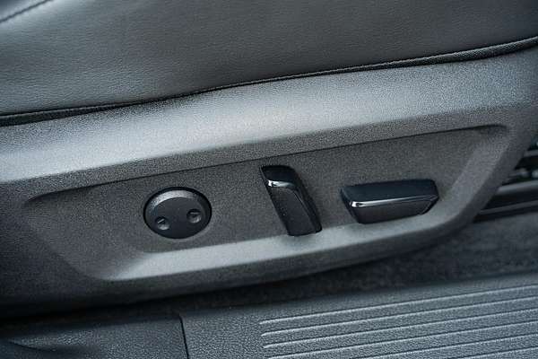 2024 Nissan X-TRAIL ST-L T33