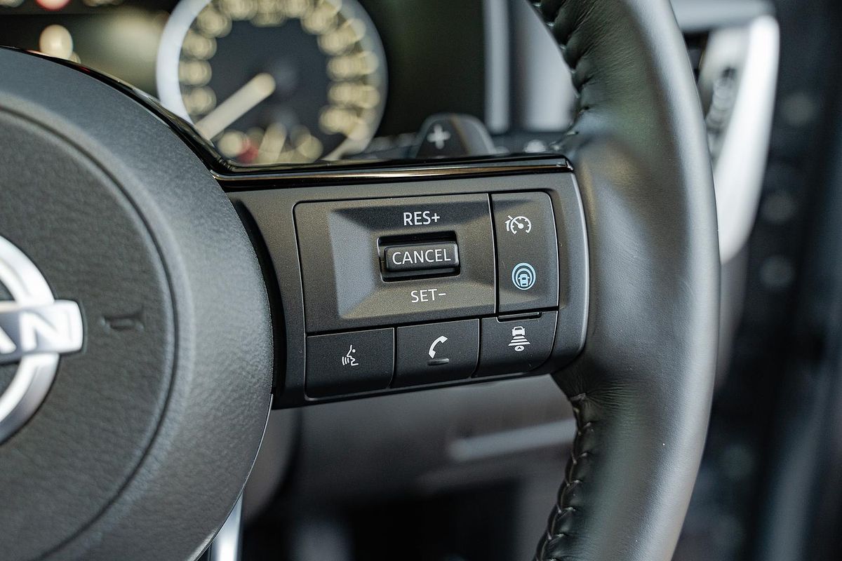 2024 Nissan X-TRAIL ST-L T33