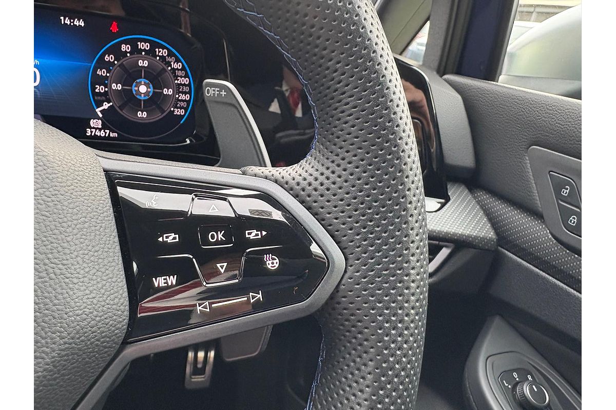 2022 Volkswagen Golf R 8