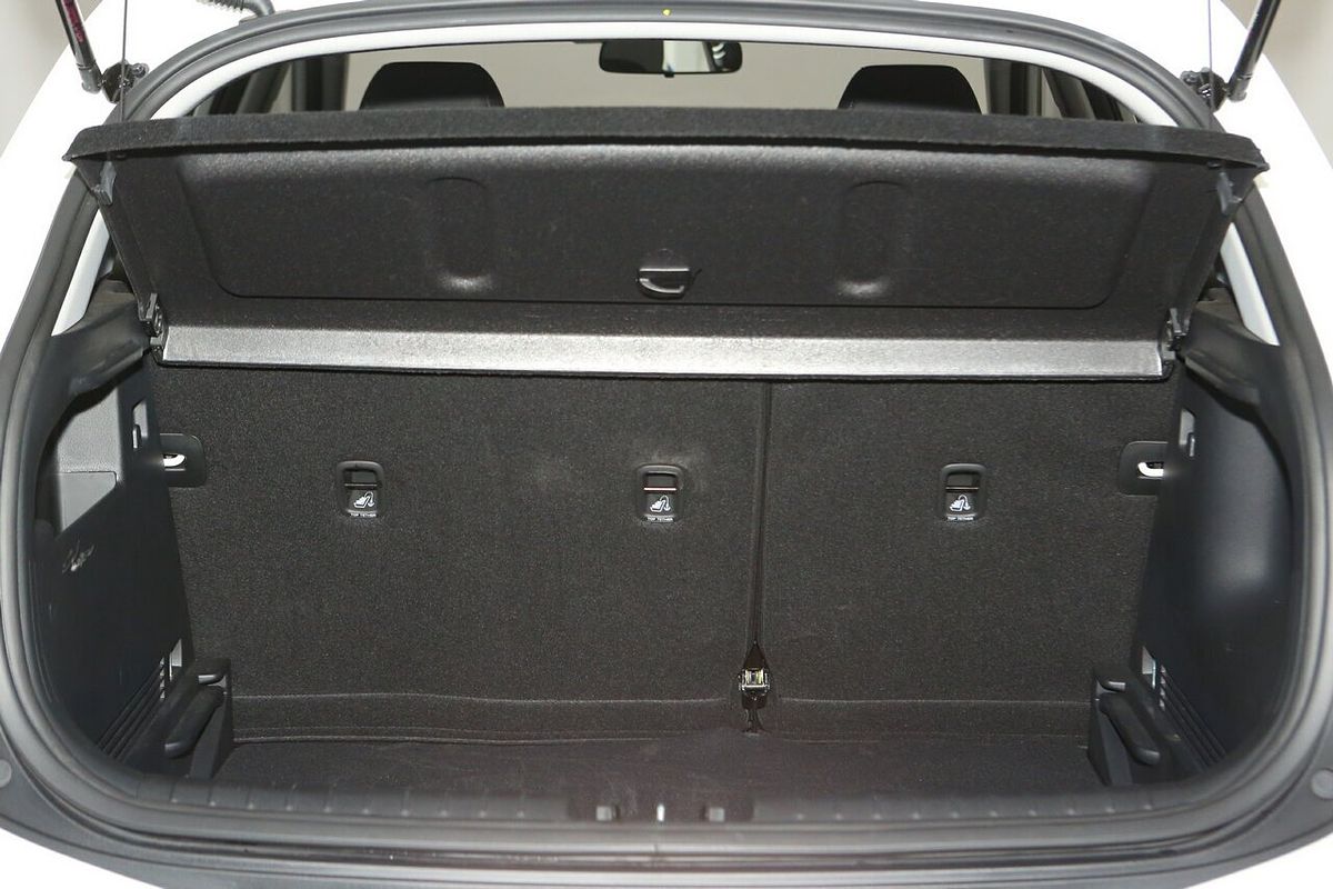 2024 Kia Stonic S YB