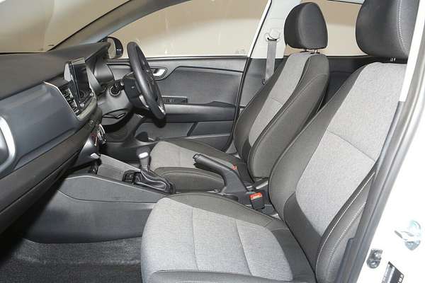 2024 Kia Stonic S YB