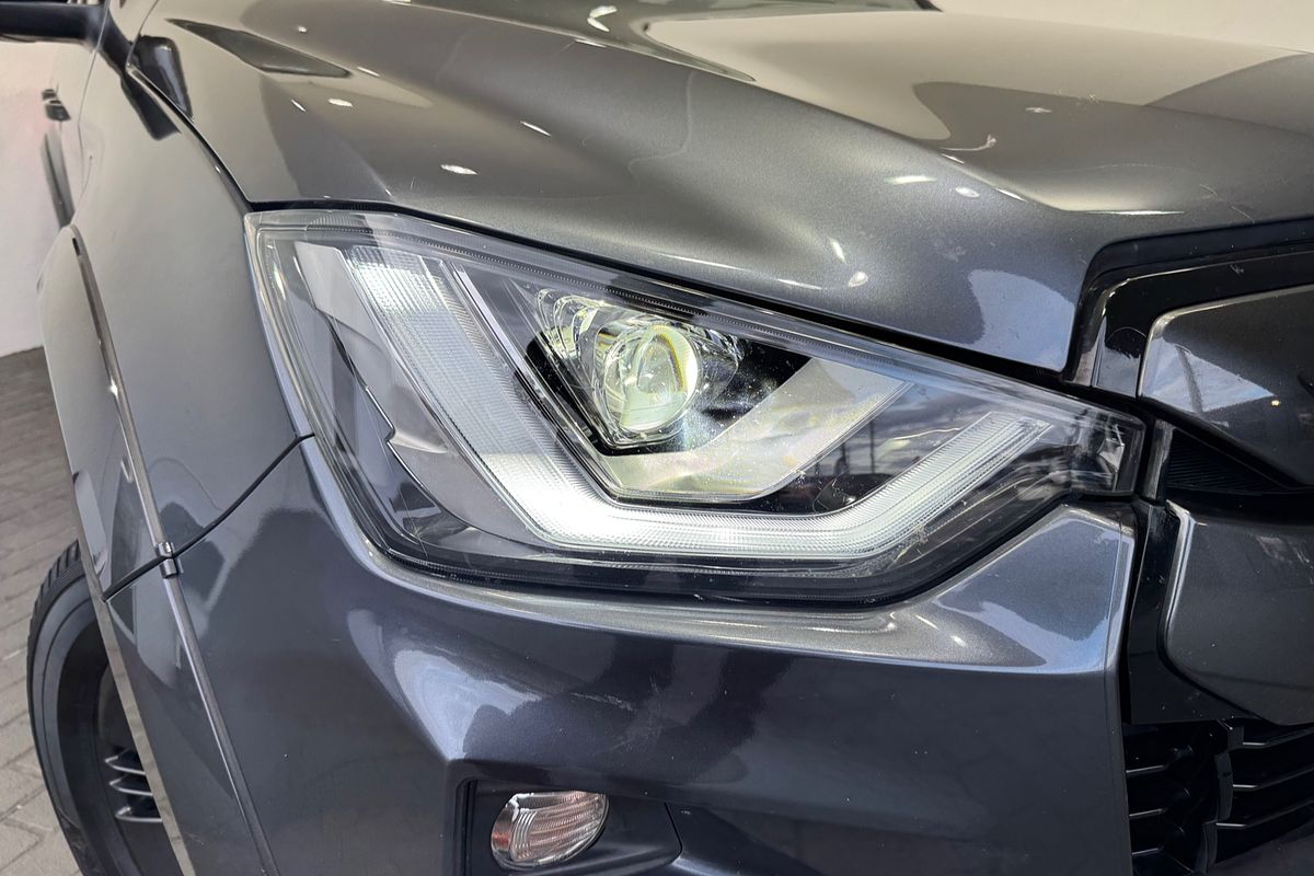 2021 Isuzu D-MAX X-TERRAIN 4X4
