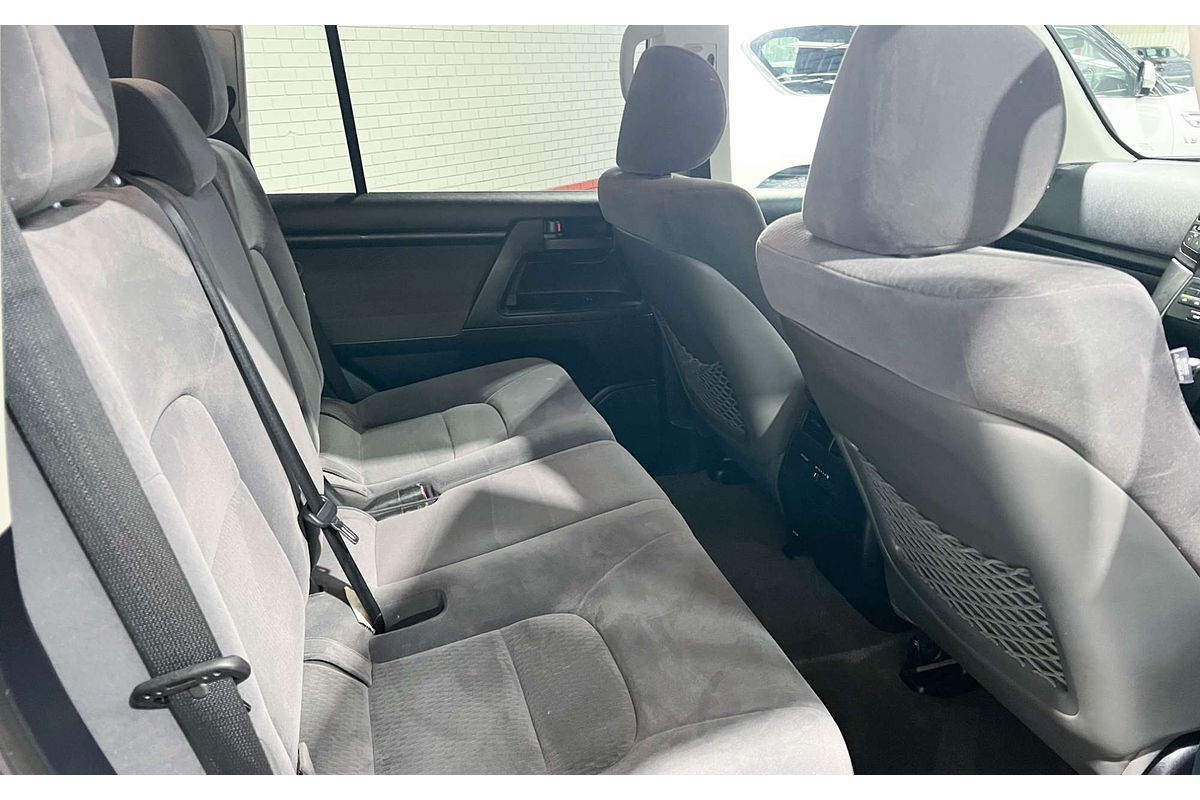 2015 Toyota Landcruiser GXL VDJ200R