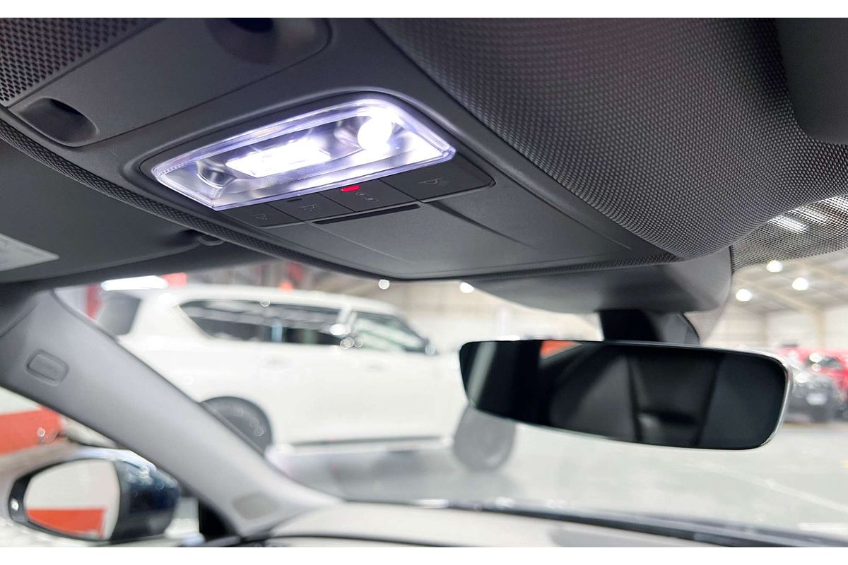 2020 Audi A3 40 TFSI S line plus 8V