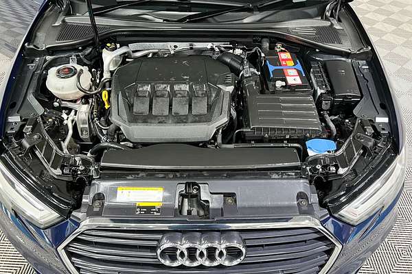 2020 Audi A3 40 TFSI S line plus 8V