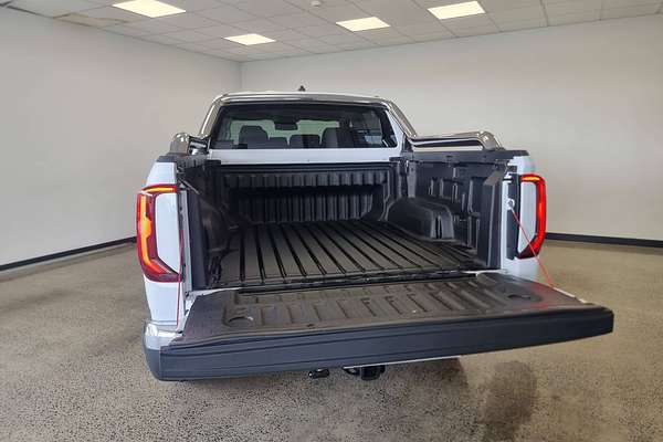 2024 Volkswagen Amarok TDI600 Style NF 4X4