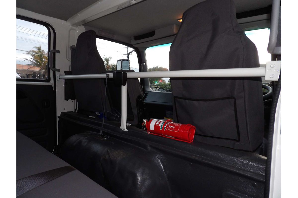 2022 Isuzu N Series NPS 75/45-155 4X4