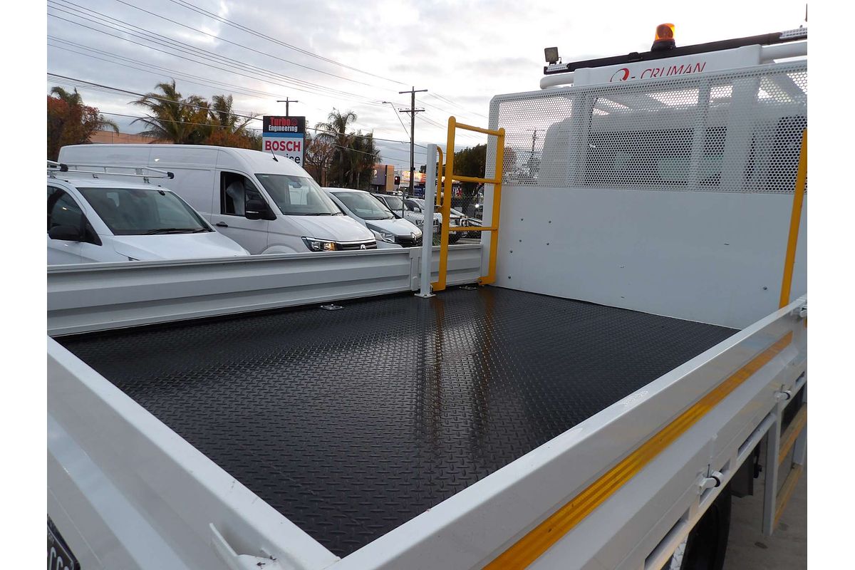 2022 Isuzu N Series NPS 75/45-155 4X4