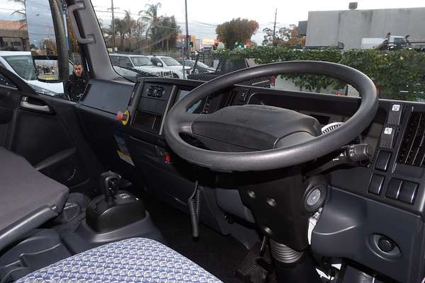 2022 Isuzu N Series NPS 75/45-155 4X4