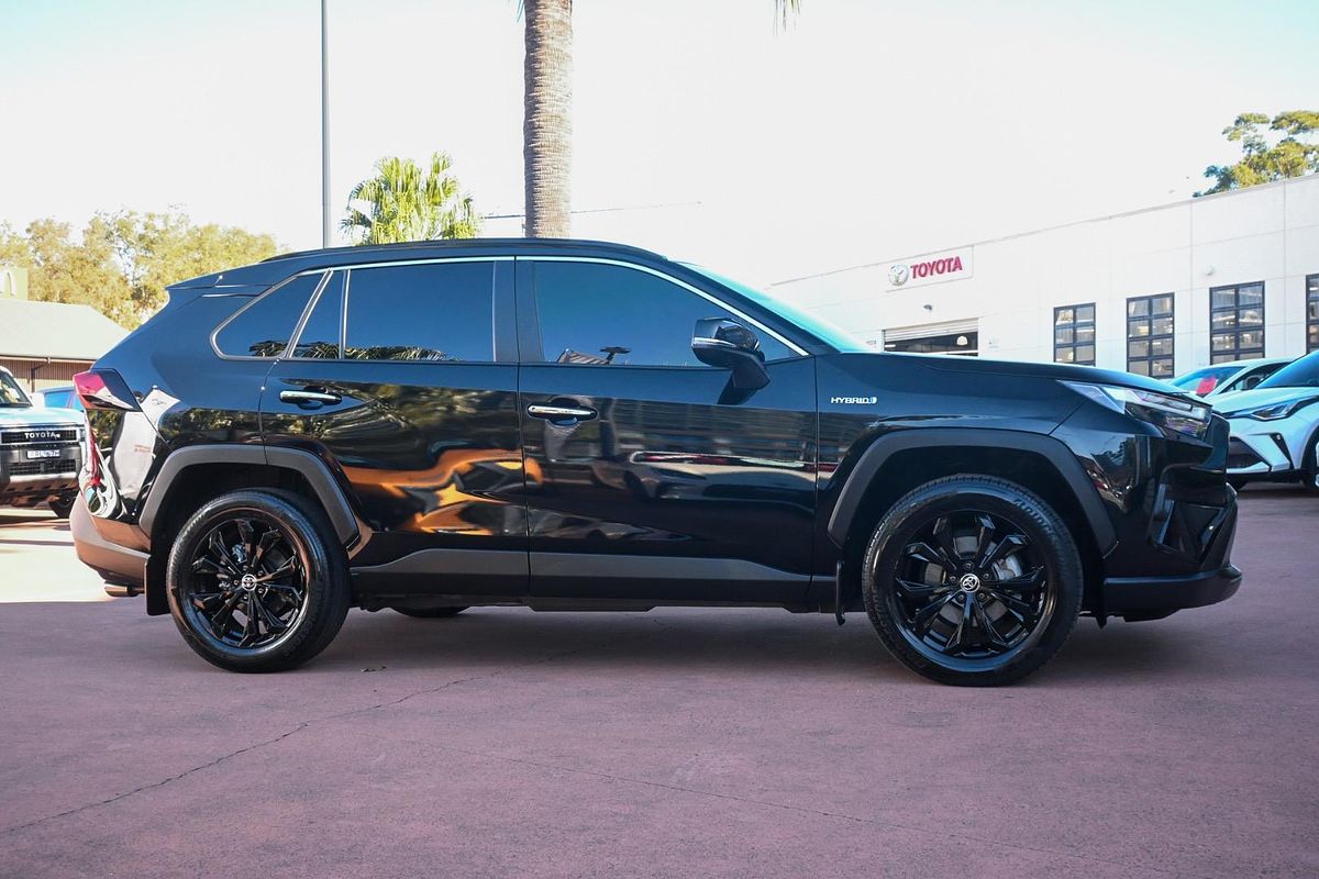 2022 Toyota RAV4 Cruiser AXAH54R