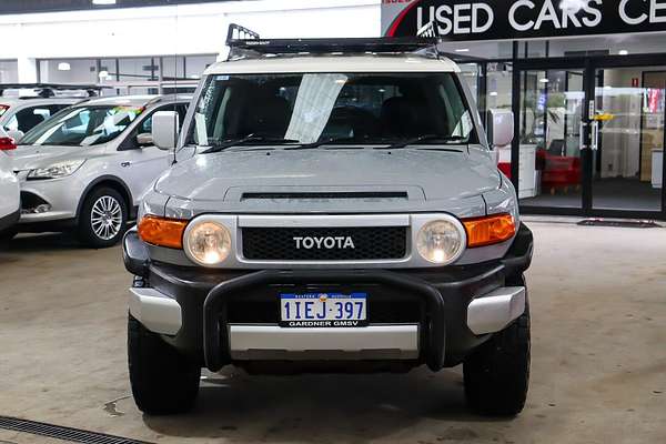 2013 Toyota FJ Cruiser GSJ15R