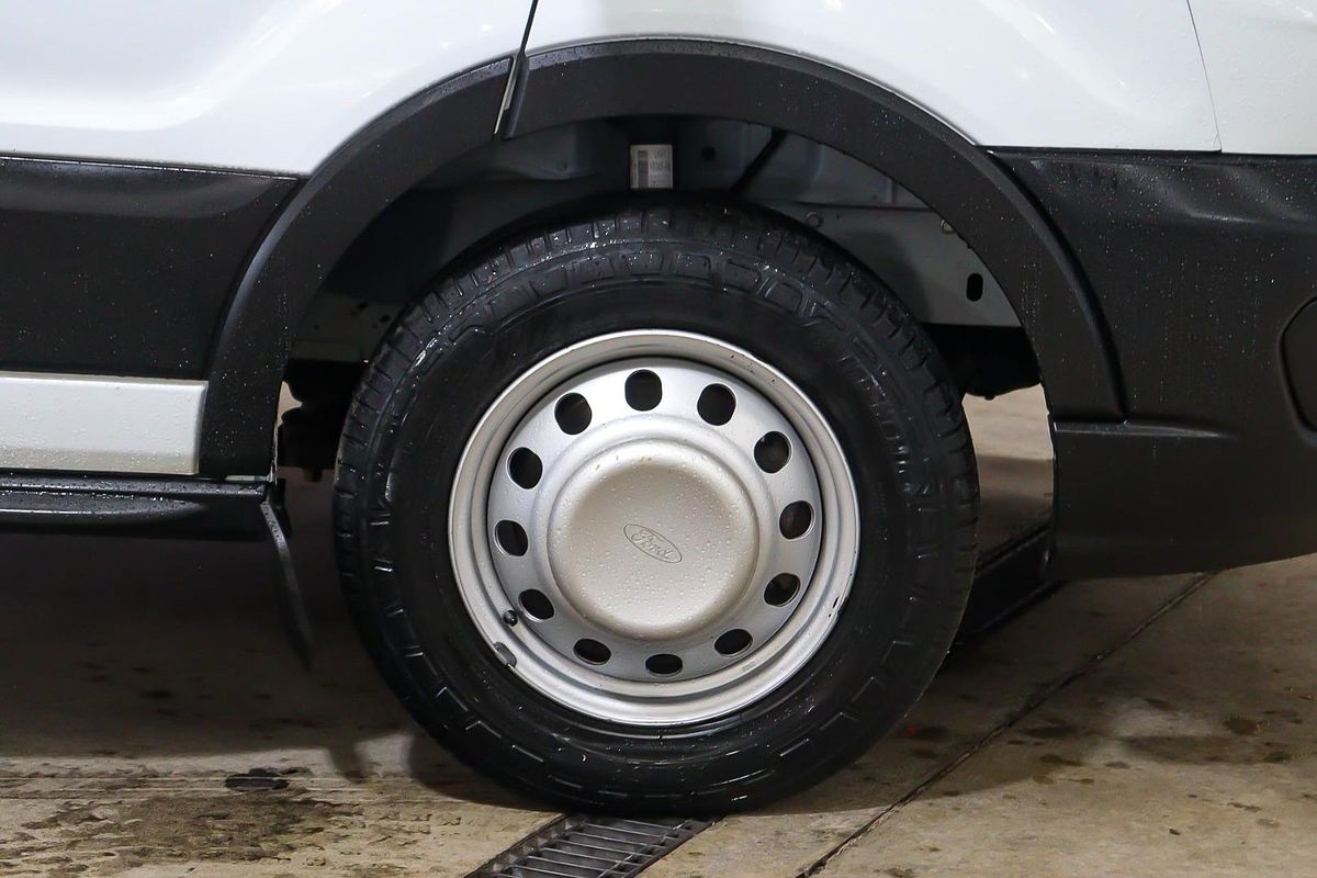 2019 Ford Transit 470E VO