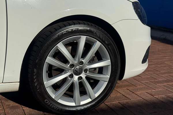 2013 Volkswagen Eos 155TSI 1F