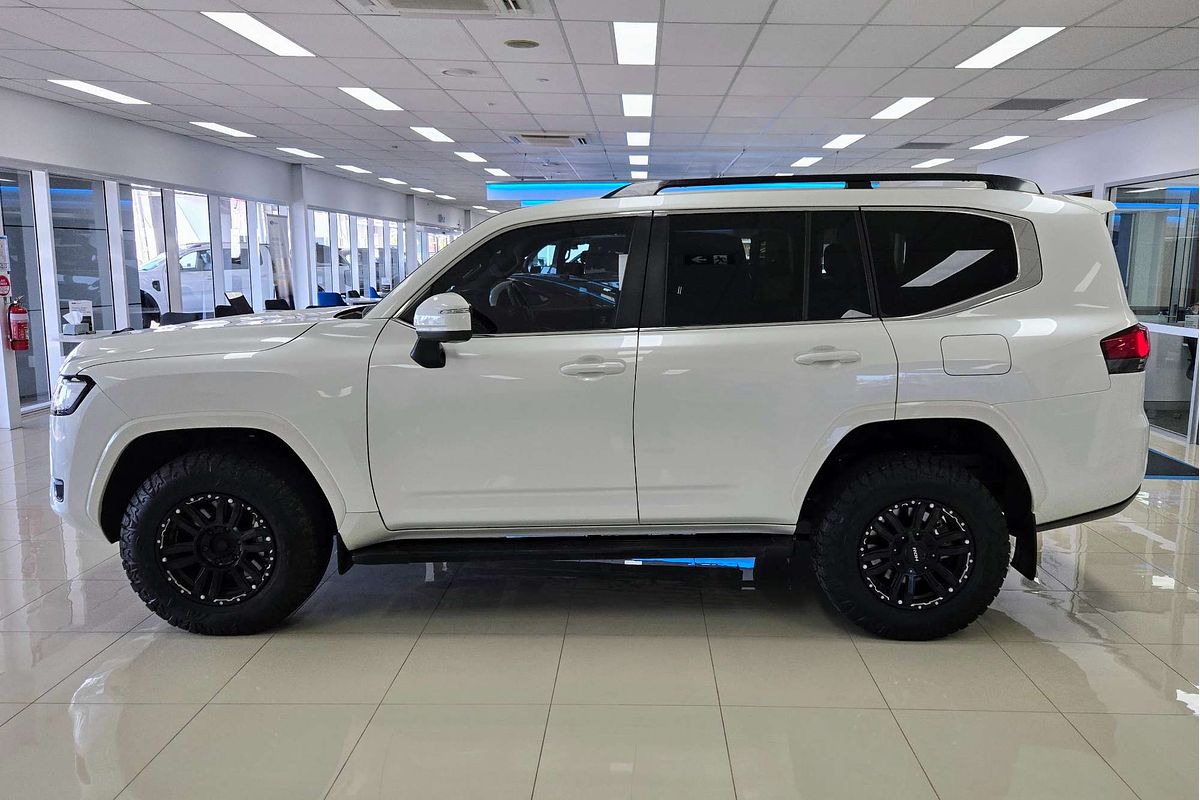 2022 Toyota Landcruiser VX FJA300R