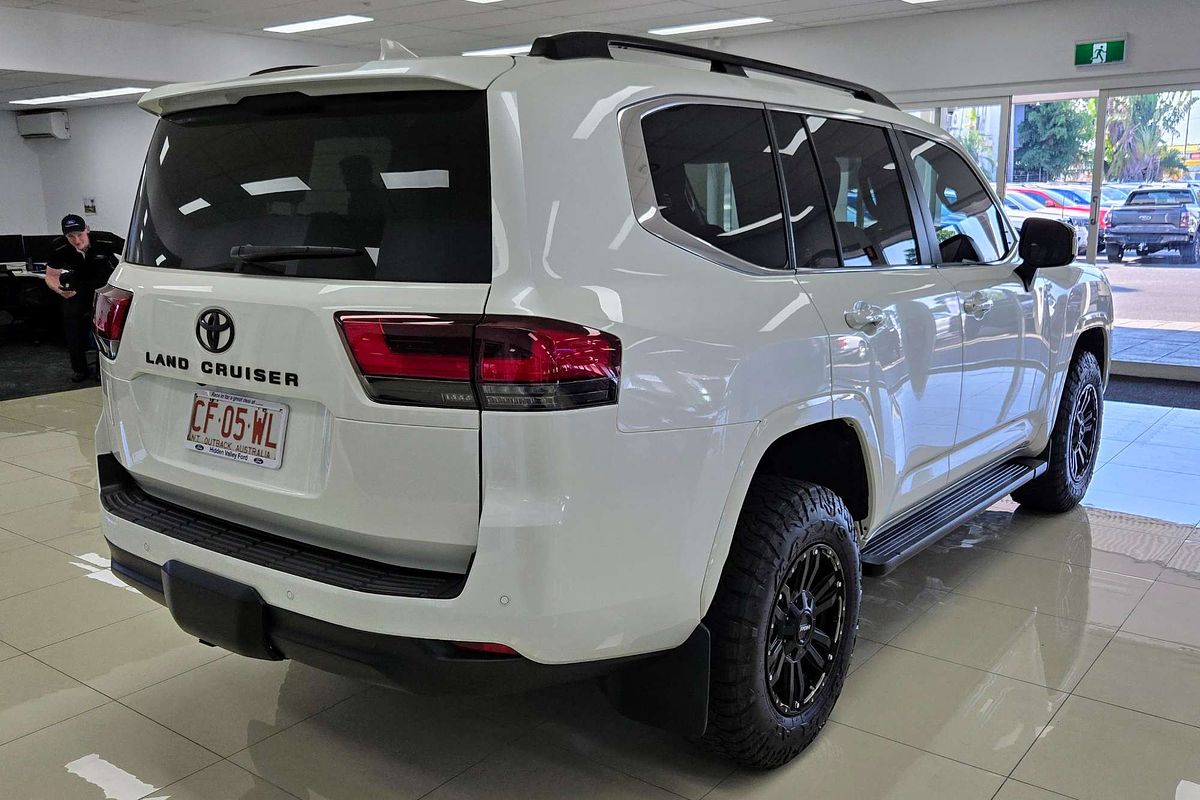 2022 Toyota Landcruiser VX FJA300R