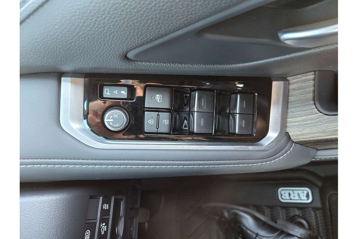 2022 Toyota Landcruiser VX FJA300R