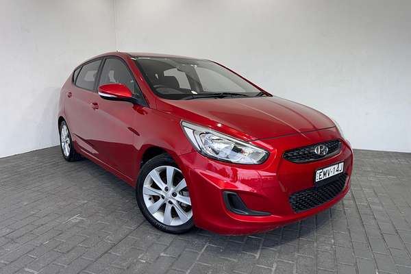 2018 Hyundai Accent Sport RB6