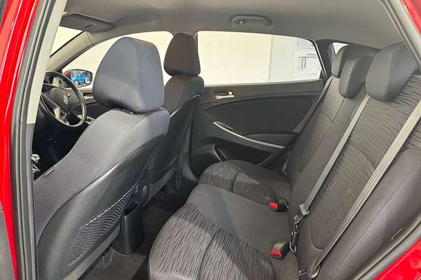 2018 Hyundai Accent Sport RB6