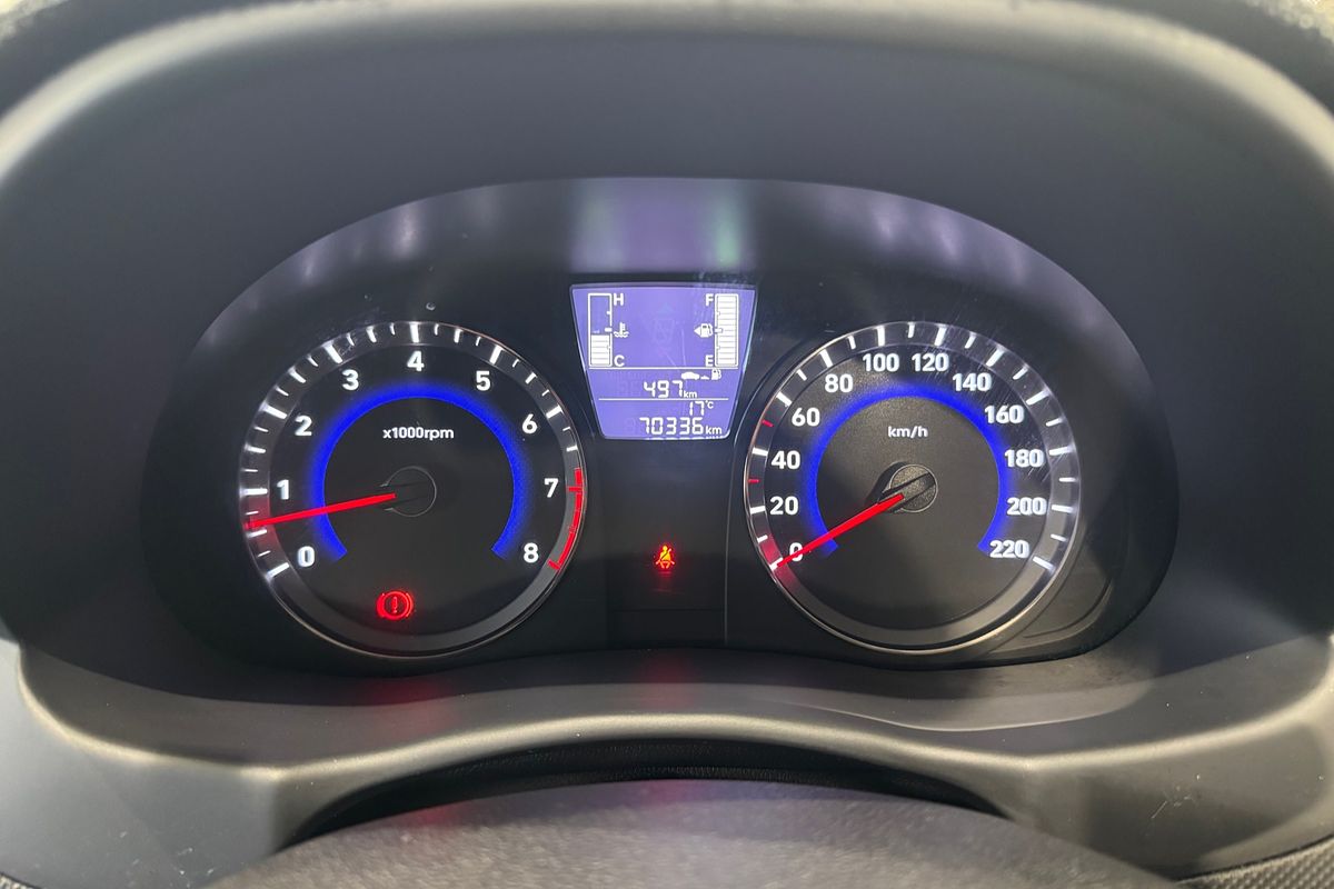 2018 Hyundai Accent Sport RB6