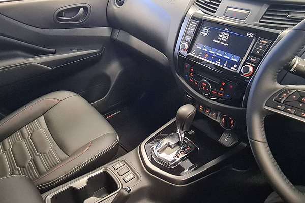 2025 Nissan Navara PRO-4X D23 4X4
