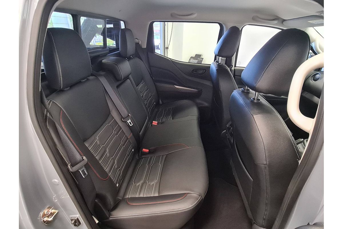 2025 Nissan Navara PRO-4X D23 4X4
