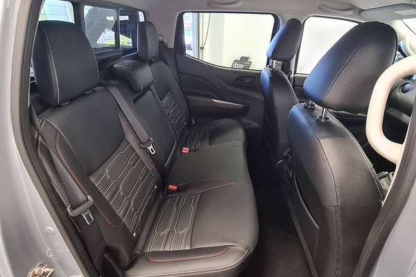 2025 Nissan Navara PRO-4X D23 4X4