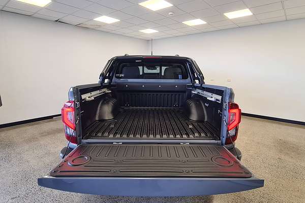 2025 Nissan Navara PRO-4X D23 4X4
