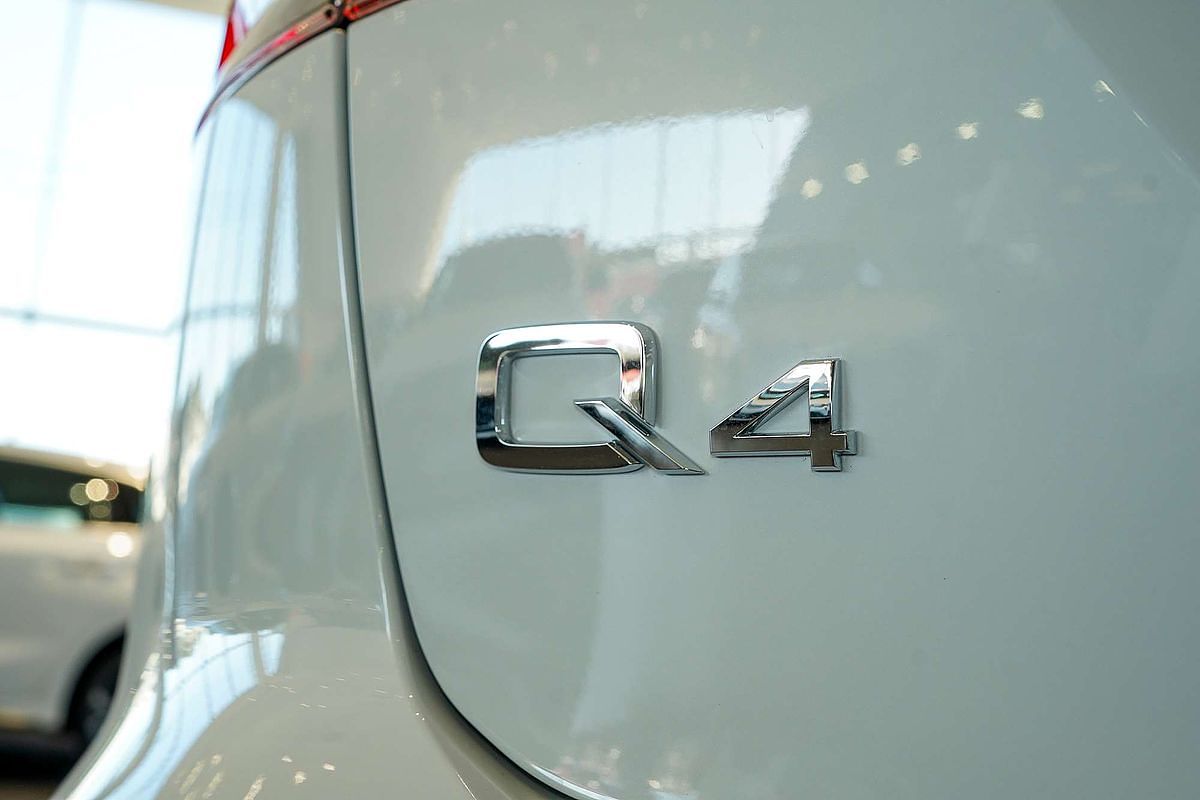 2024 Audi Q4 e-tron 45 F4