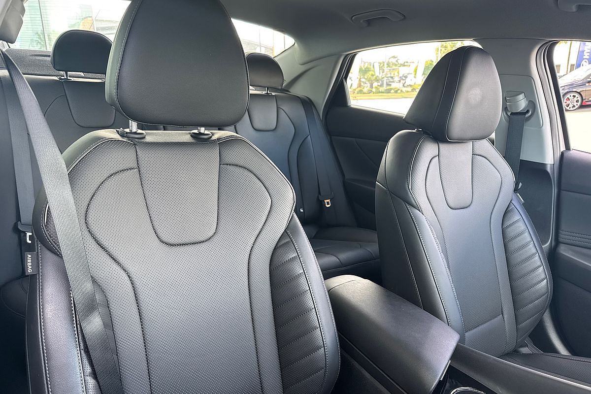 2024 Hyundai i30 Elite Hybrid CN7.V2