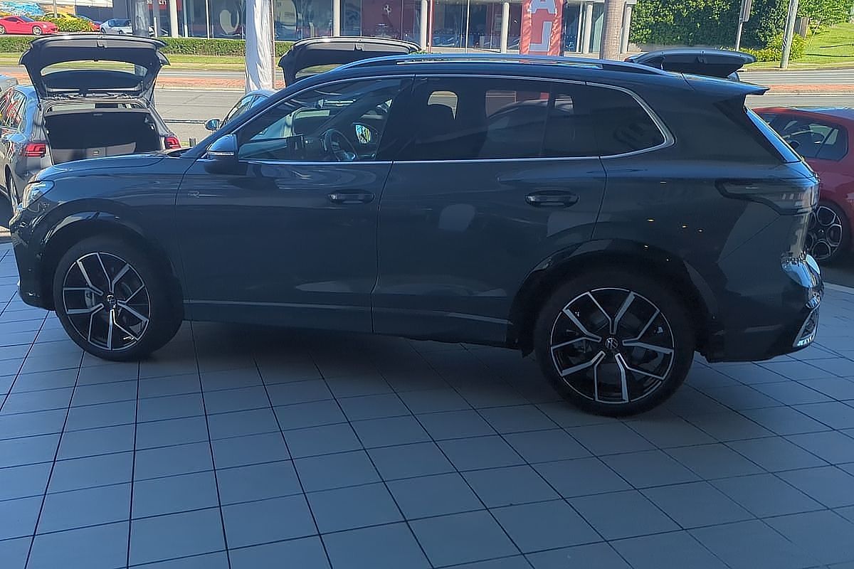 2024 Volkswagen Tiguan 195TSI R-Line CT