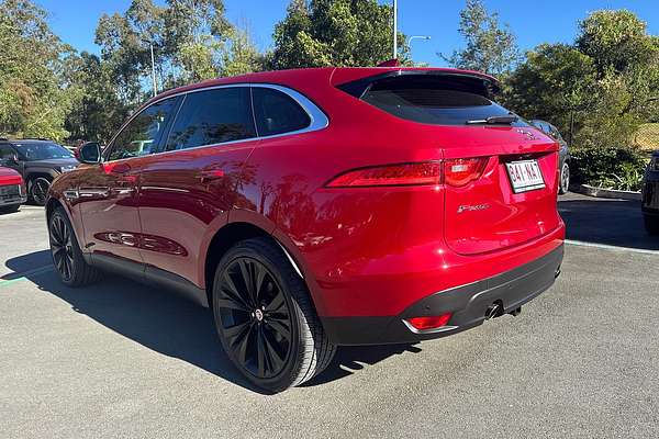 2017 Jaguar F-PACE 25t Prestige X761