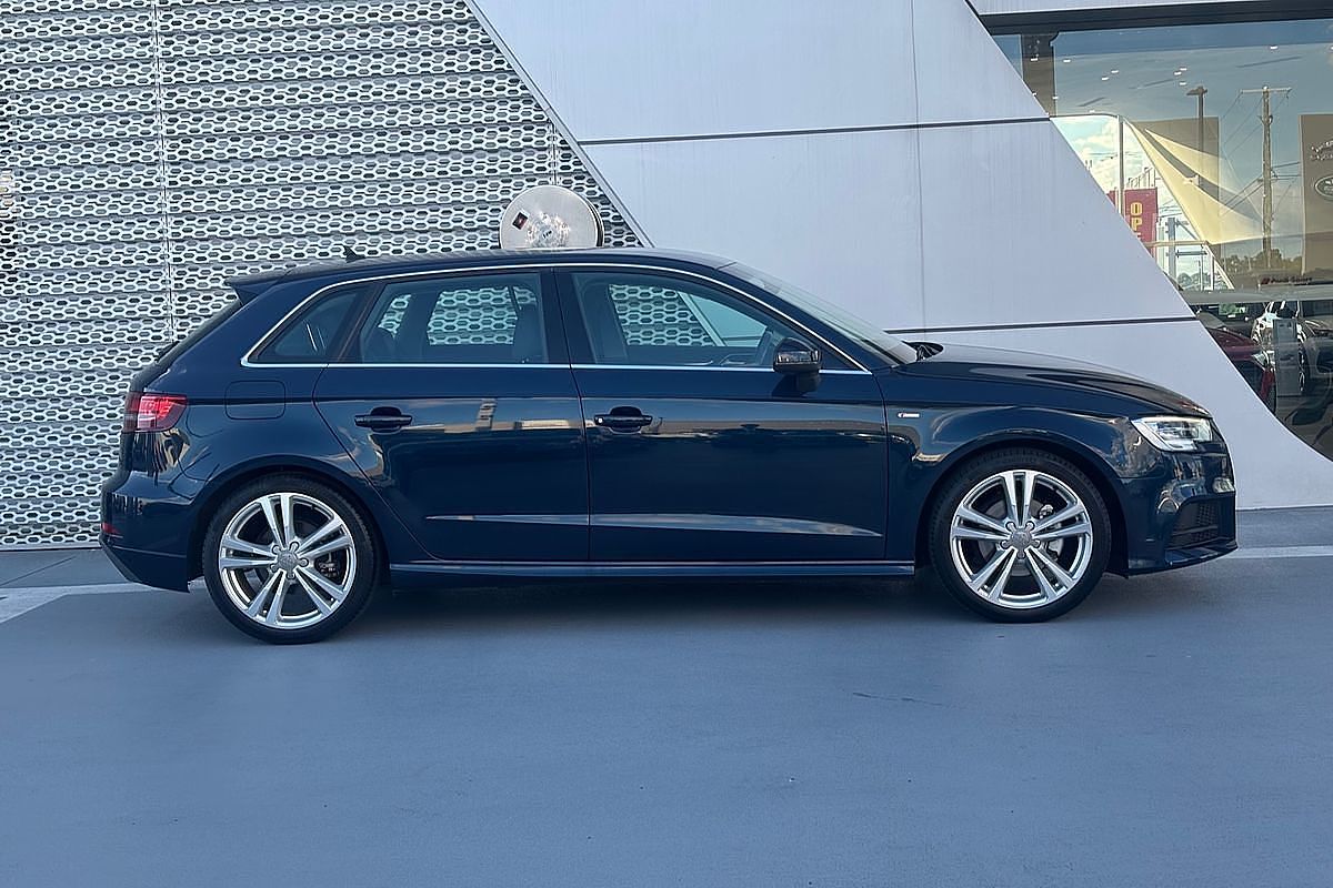 2019 Audi A3 35 TFSI S line plus 8V