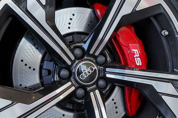 2024 Audi RS5 F5