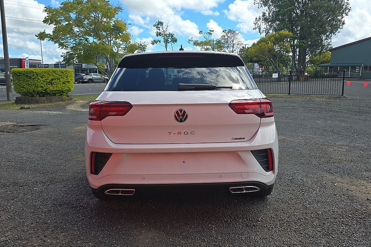 2024 Volkswagen T-Roc 140TSI R-Line D11