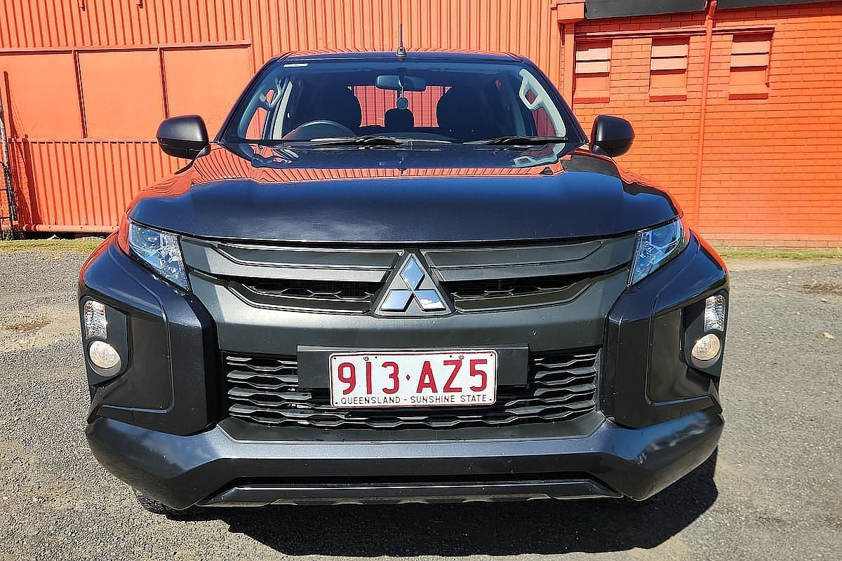 2020 Mitsubishi Triton GLX MR 4X4