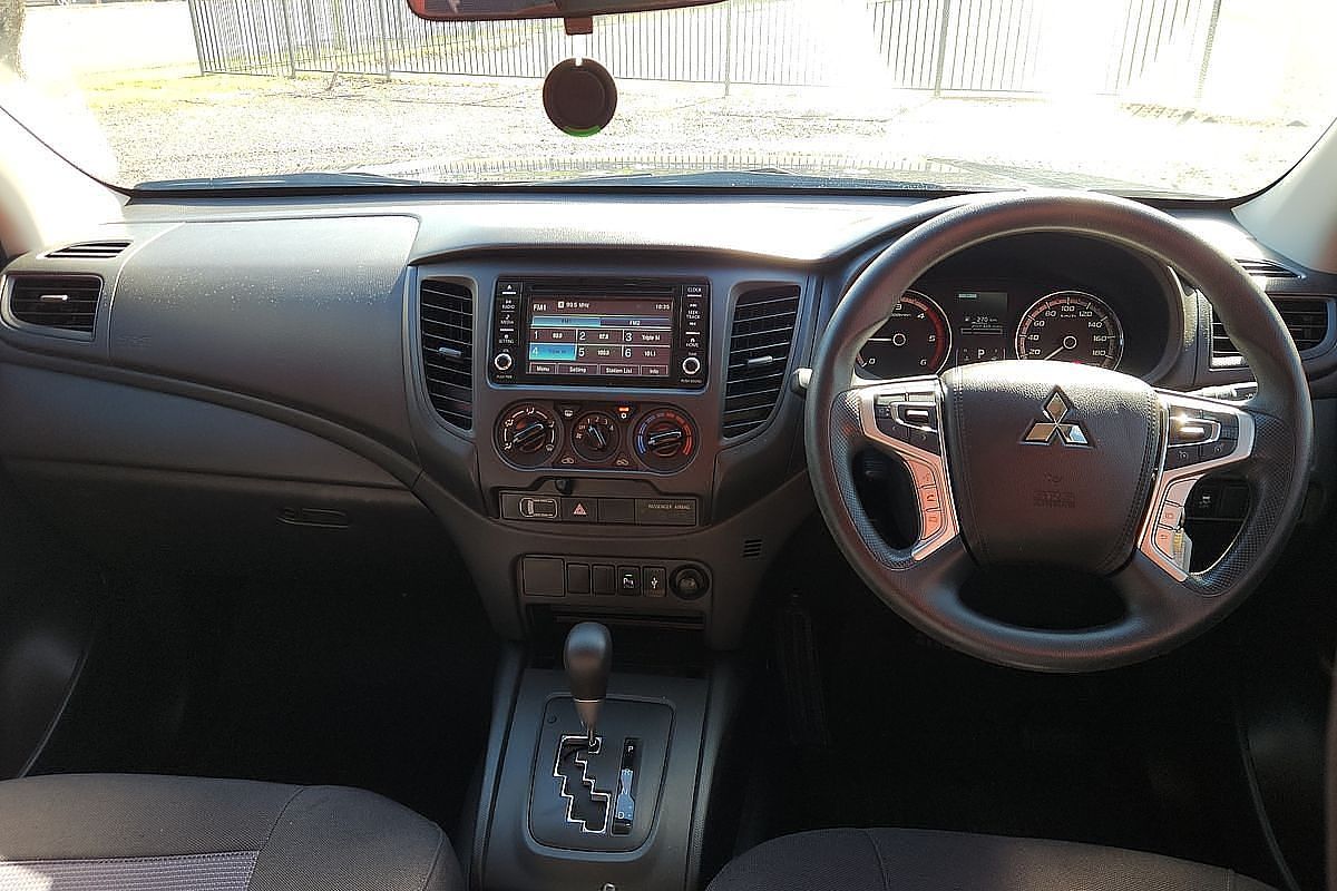 2020 Mitsubishi Triton GLX MR 4X4