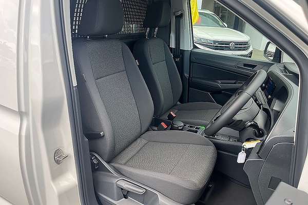 2024 Volkswagen Caddy TSI220 5 SWB