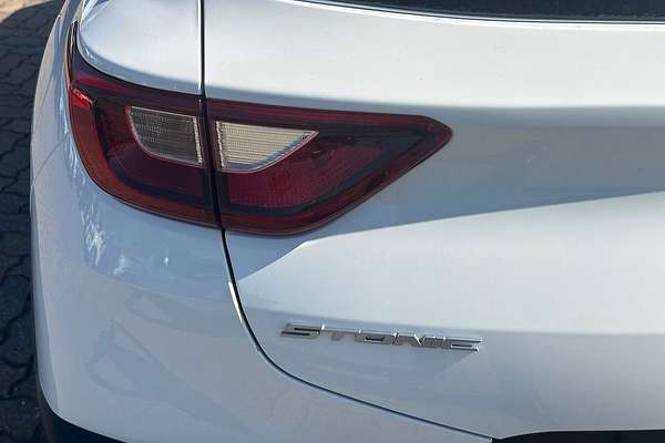 2022 Kia Stonic S YB