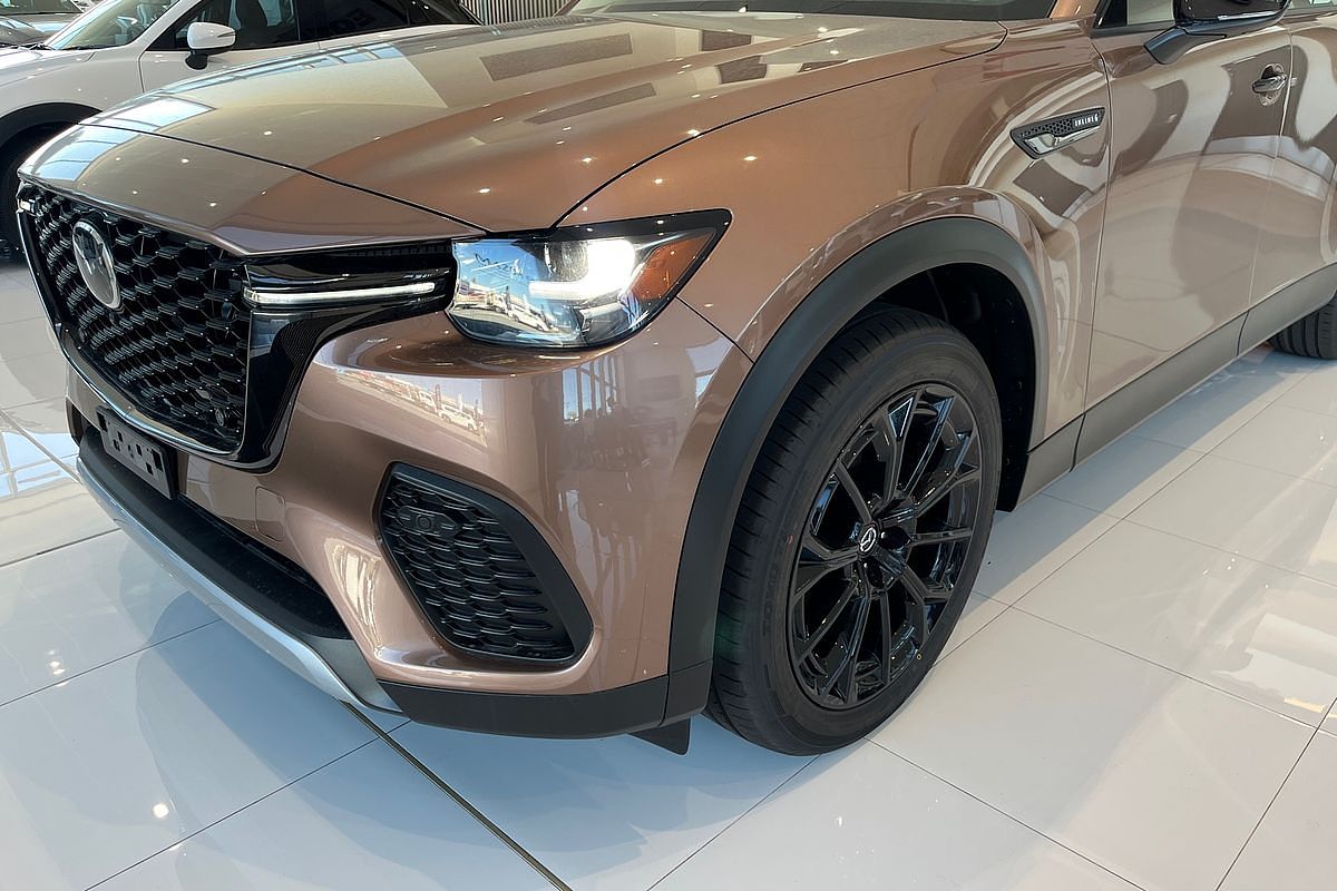 2025 Mazda CX-70 G50e GT KJ