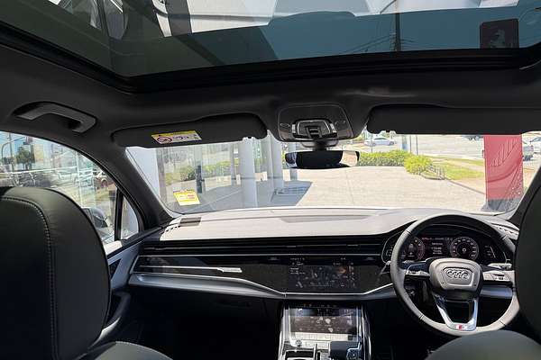 2024 Audi Q7 55 TFSI S line 4M