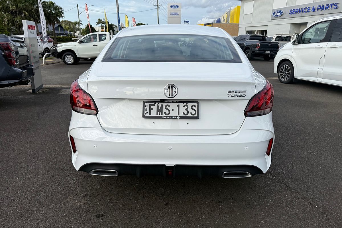 2024 MG MG5 Essence