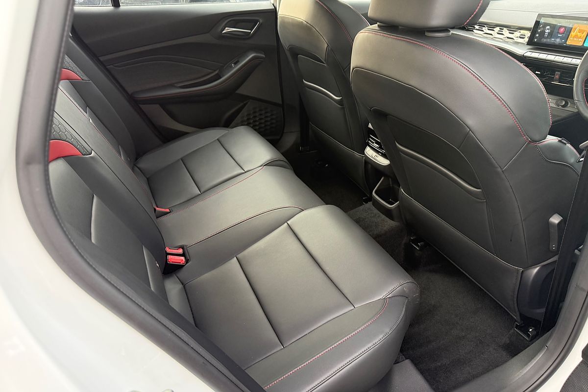 2024 MG MG5 Essence