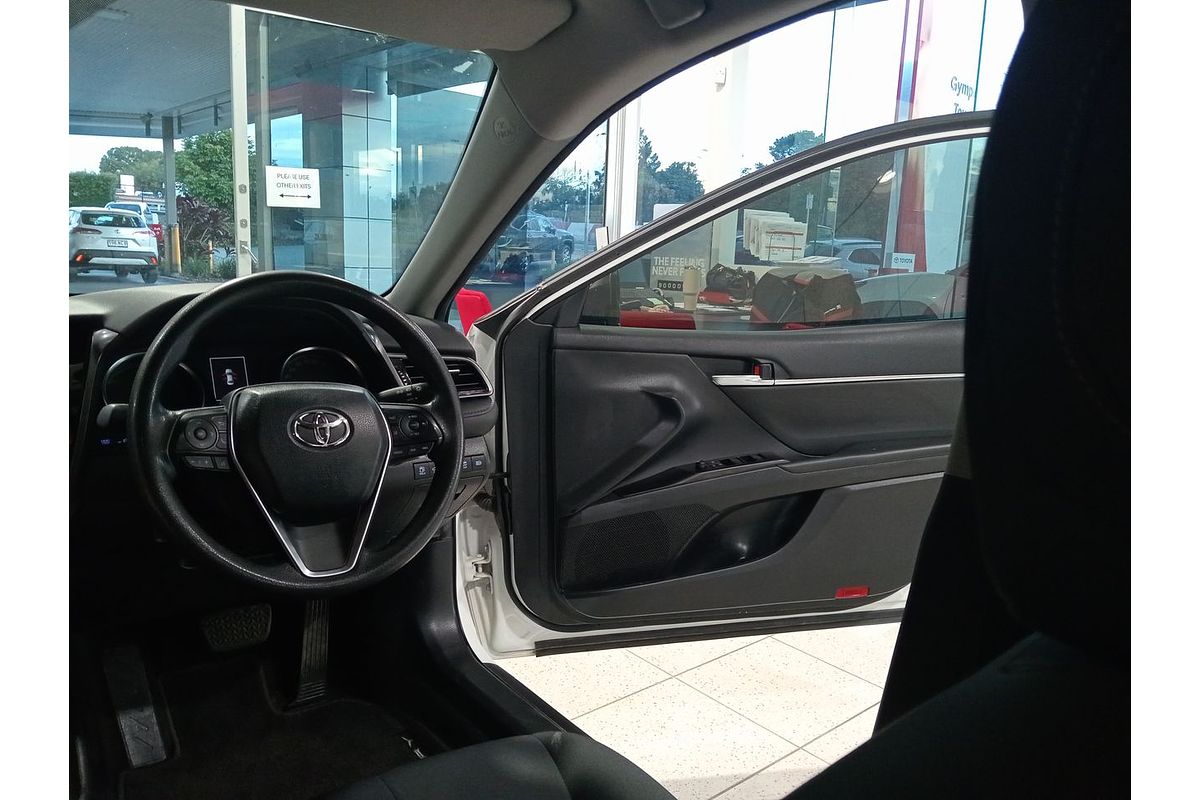 2021 Toyota Camry Ascent AXVH70R