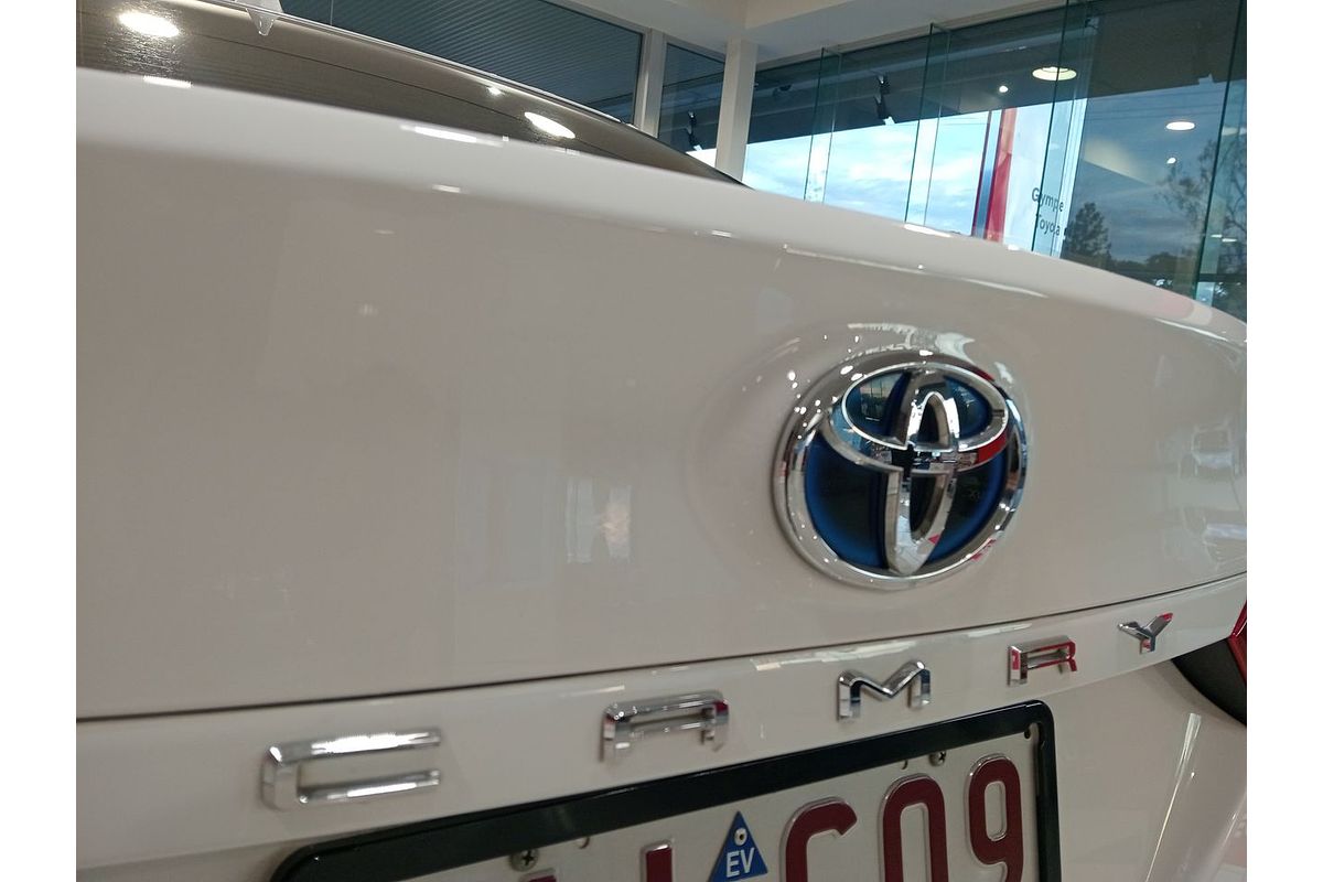 2021 Toyota Camry Ascent AXVH70R