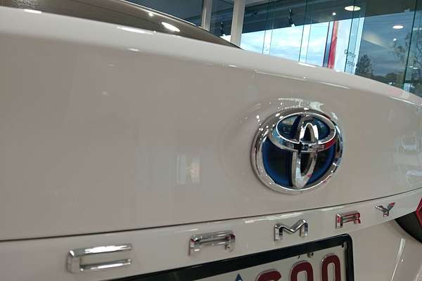 2021 Toyota Camry Ascent AXVH70R