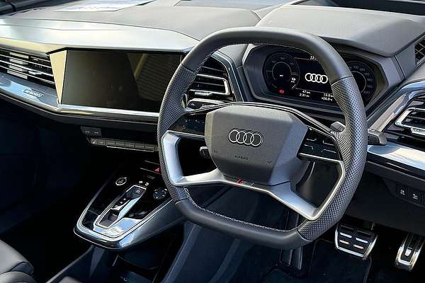 2024 Audi Q4 e-tron 55 F4