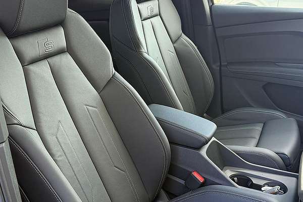 2024 Audi Q4 e-tron 55 F4